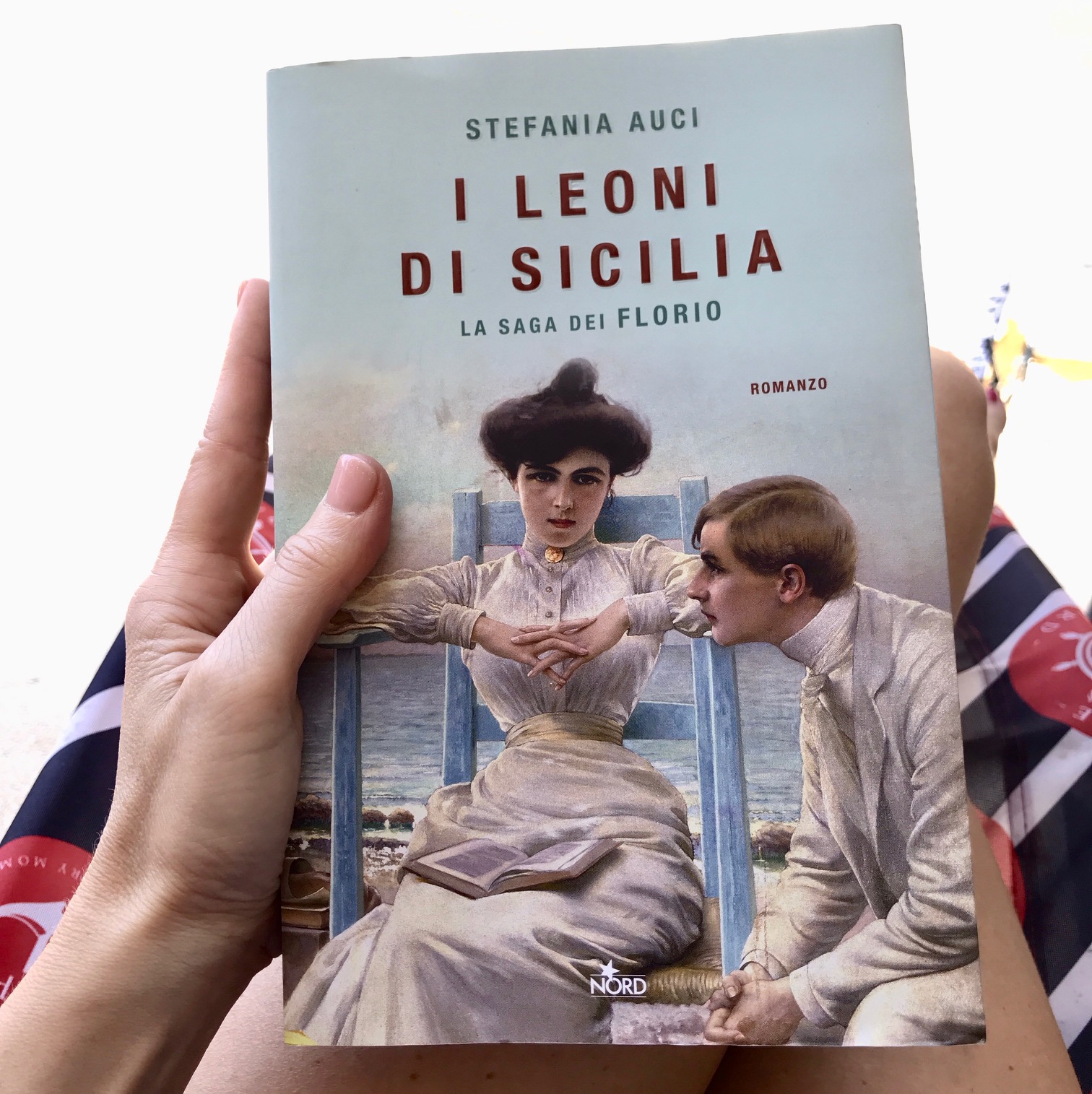 I leoni di Sicilia: conversazioni a tavola - Scatti dalla mia libreria